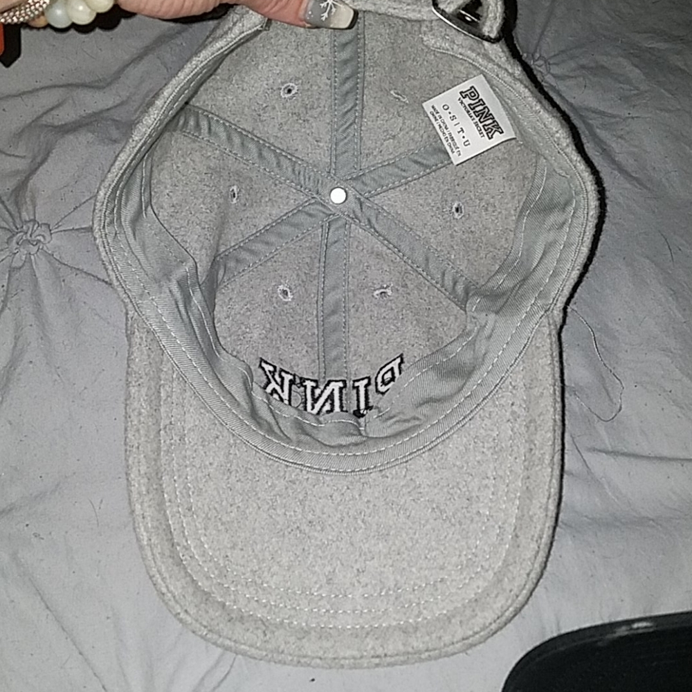 Pink baseball cap - Picture 4 of 4